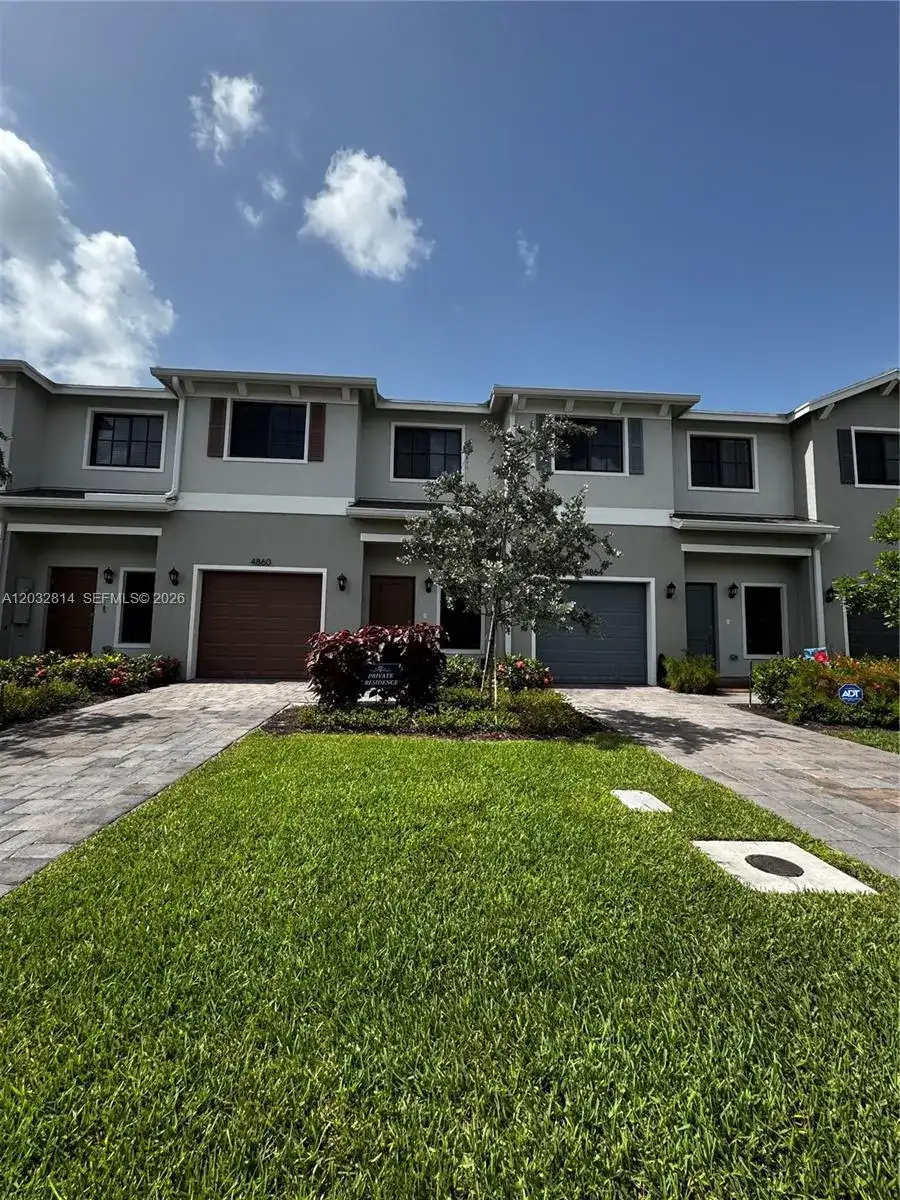4860 Dillion St # 4860, Lake Worth FL 33463 photo 5