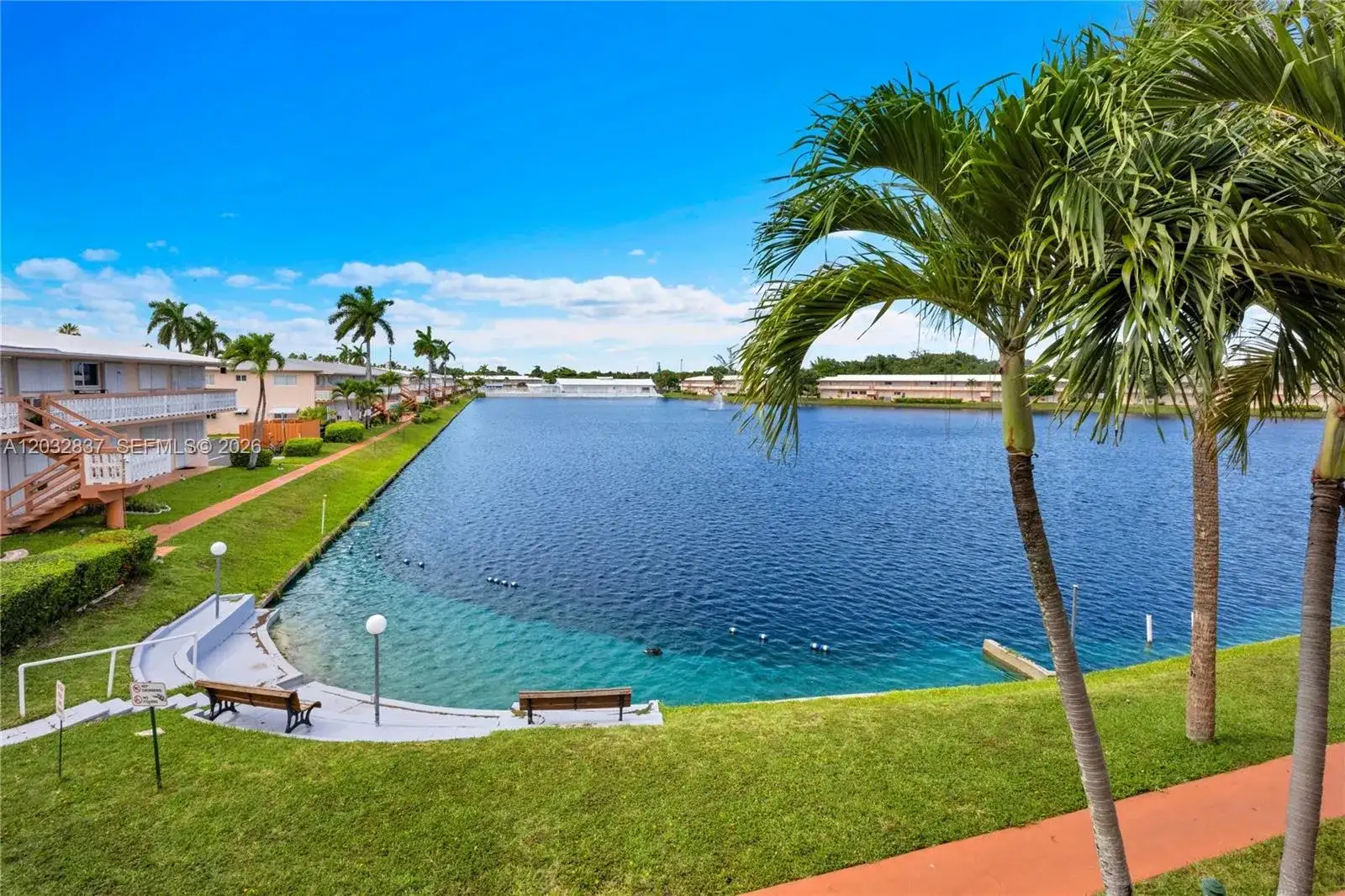 1050 SW 11th ST # 20L, Hallandale Beach FL 33009 photo 2