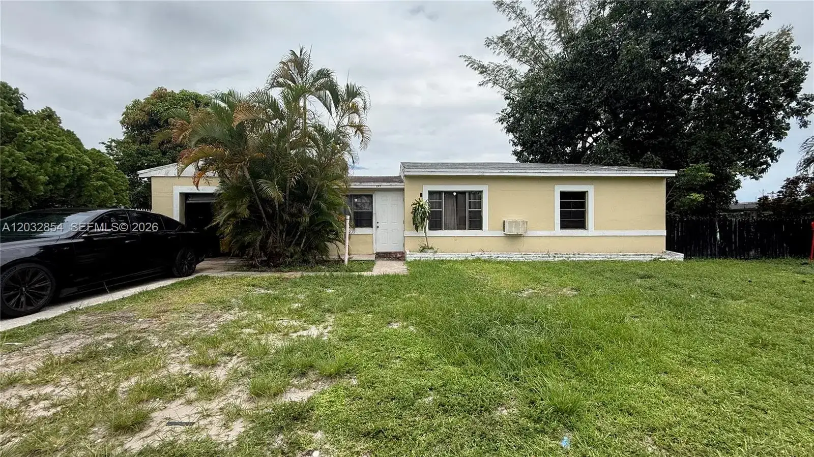 261 NW 139th St, Miami FL 33168 photo 2