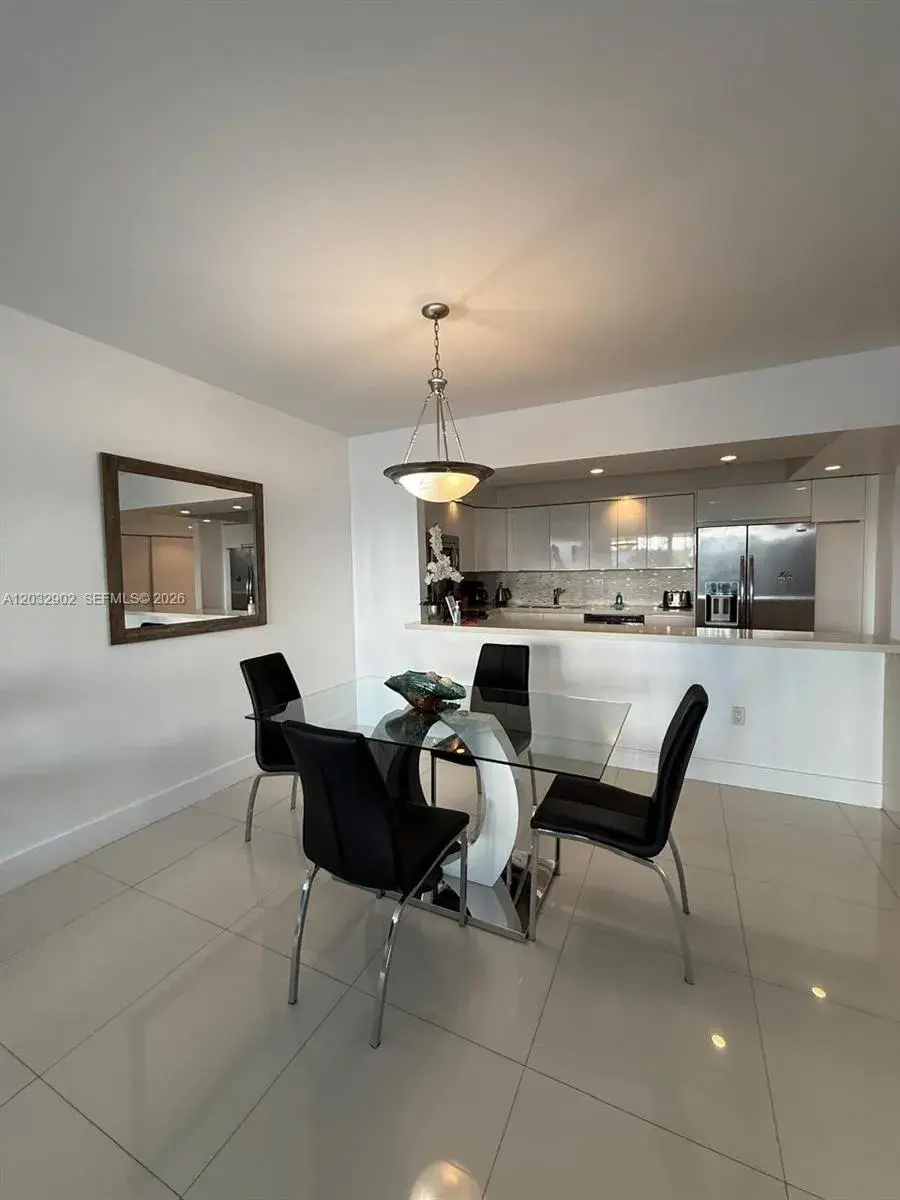 19370 Collins Ave # 423, Sunny Isles Beach FL 33160