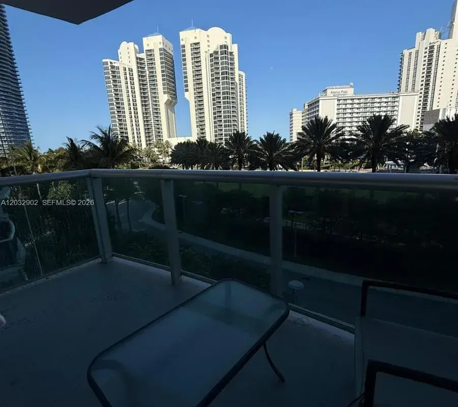 19370 Collins Ave # 423, Sunny Isles Beach FL 33160