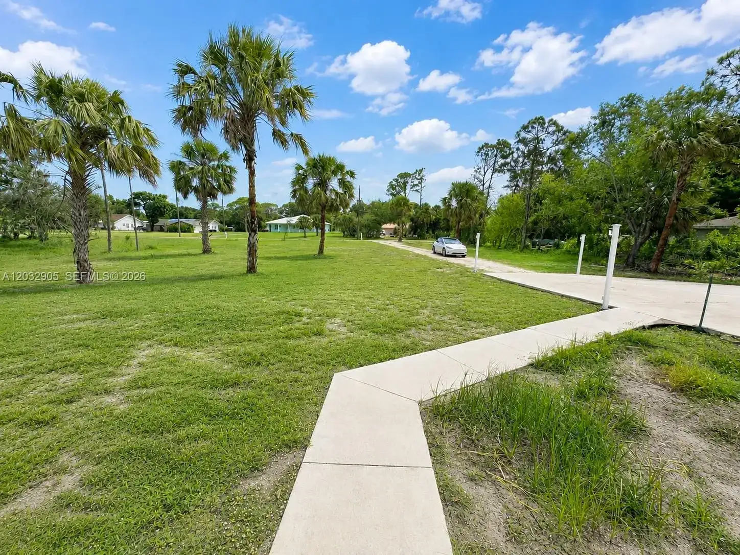 5513 Palmetto Dr, Fort Pierce FL 34982 photo 2