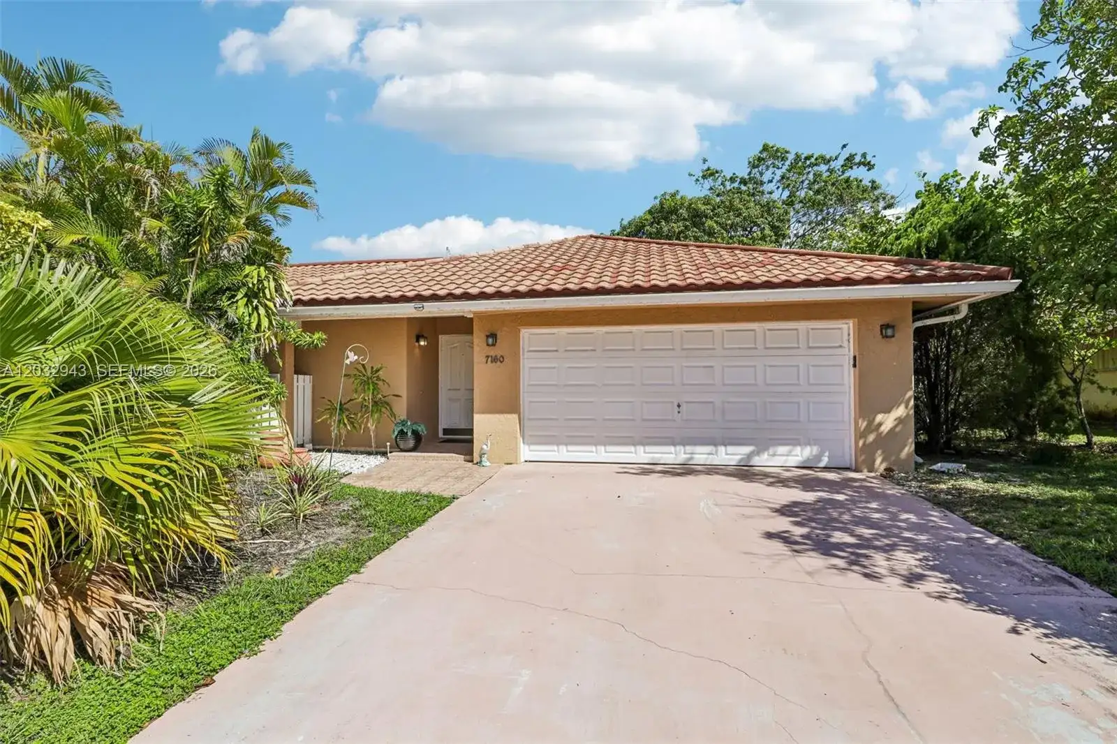 7160 NW 4th Ave, Boca Raton FL 33487 photo 2
