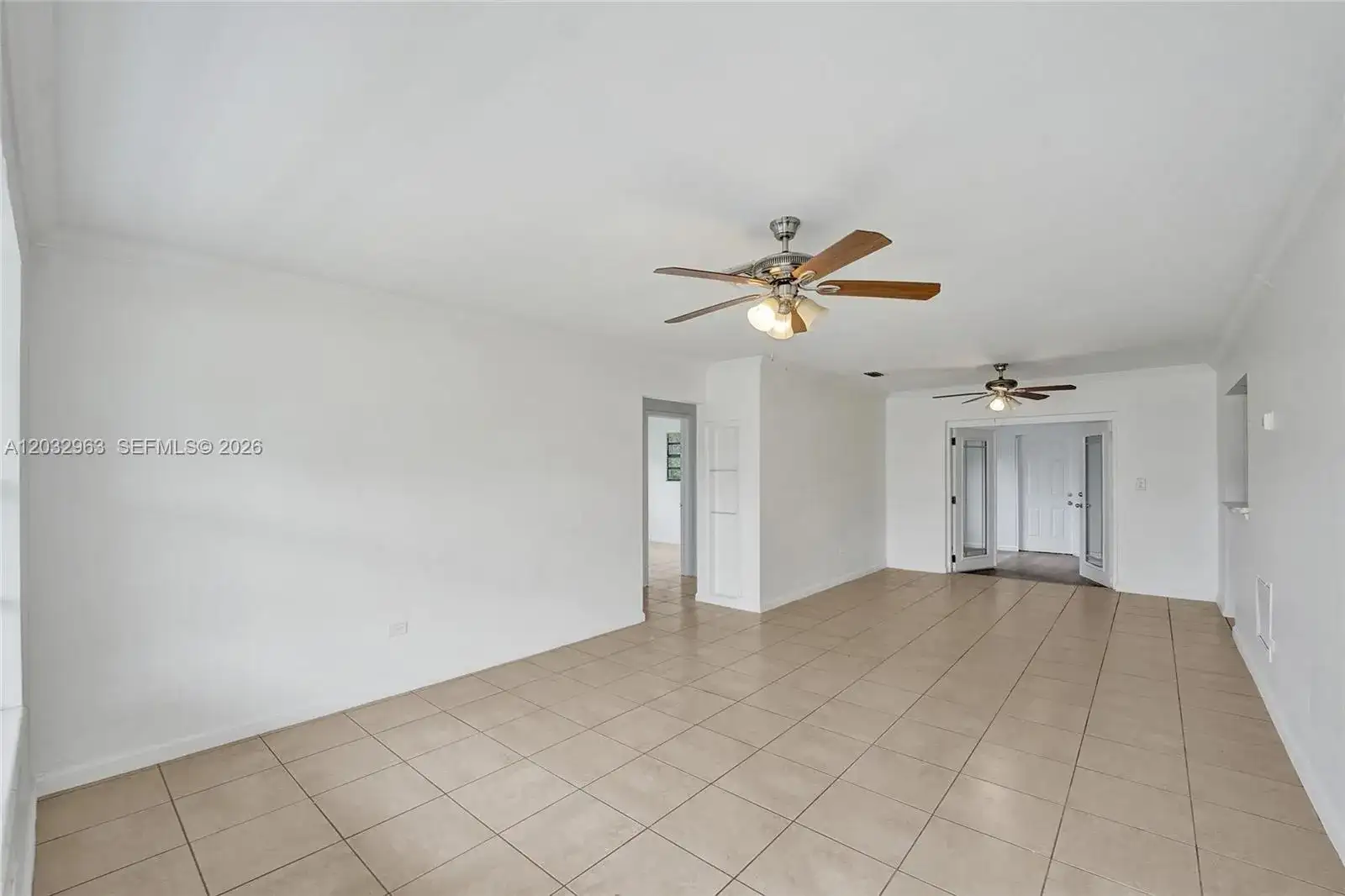 1140 N 74th Way, Hollywood FL 33024 photo 5