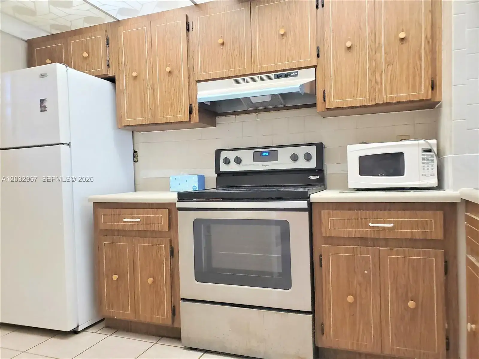 301 NW 109th Ave # 209, Miami FL 33172 photo 2