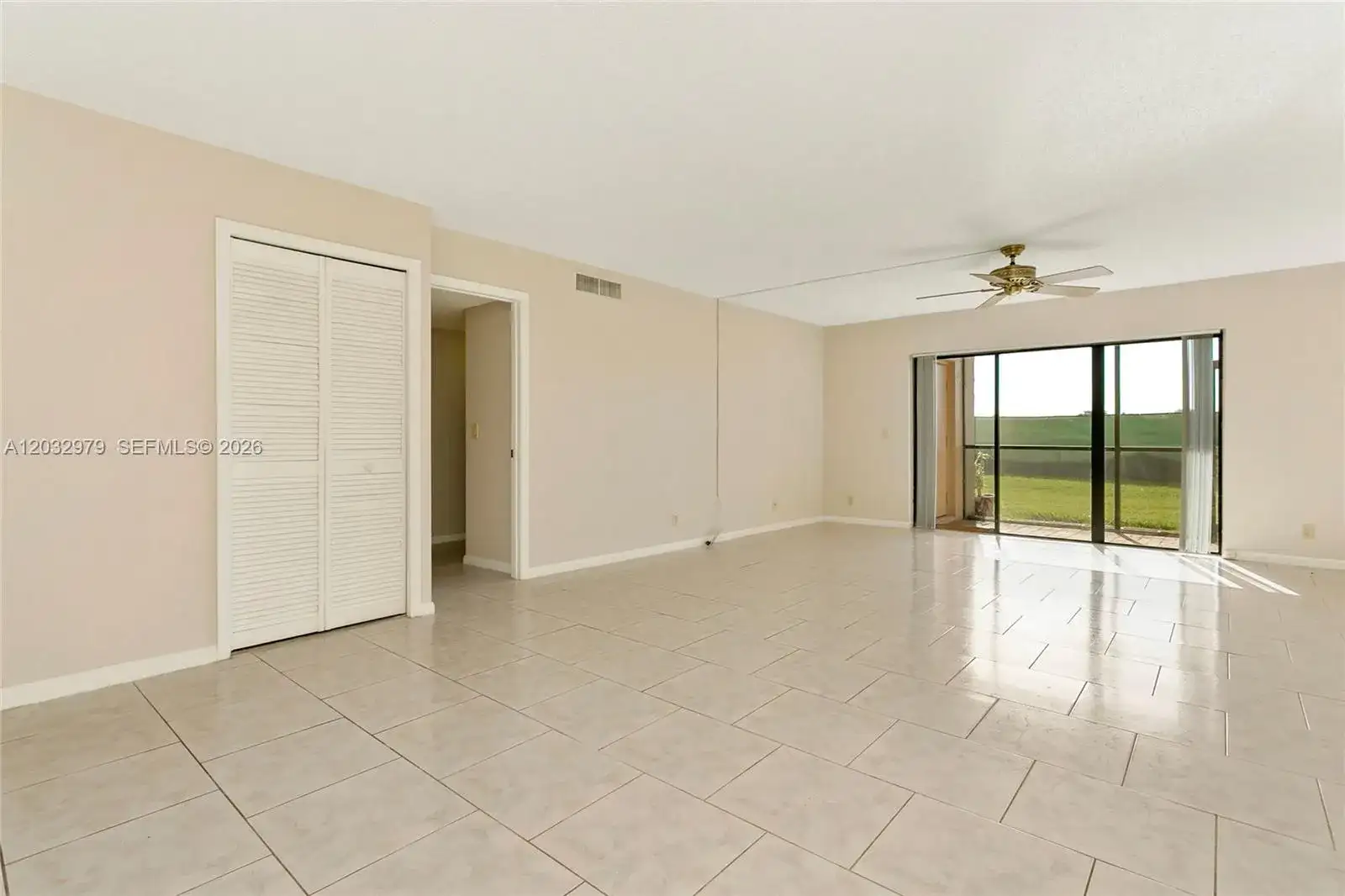 300 Racquet Club Rd # 104, Weston FL 33326 photo 3
