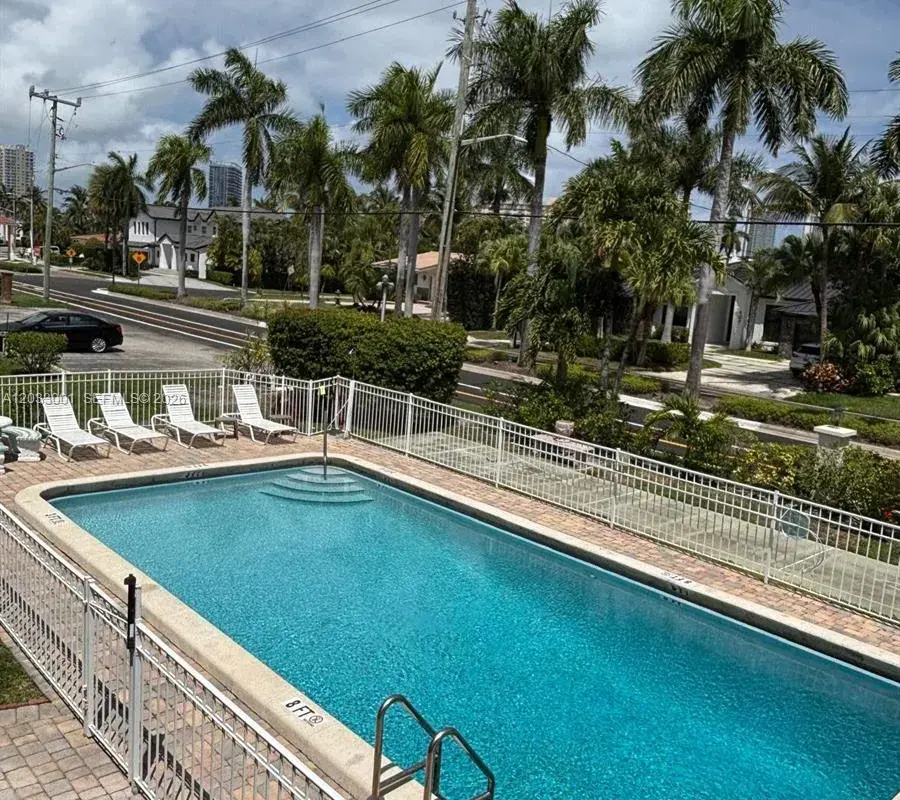 500 Layne Blvd # 12, Hallandale Beach FL 33009