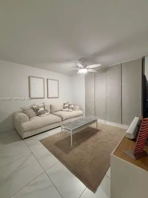 4540 NW 107th Ave # 11, Doral FL 33178