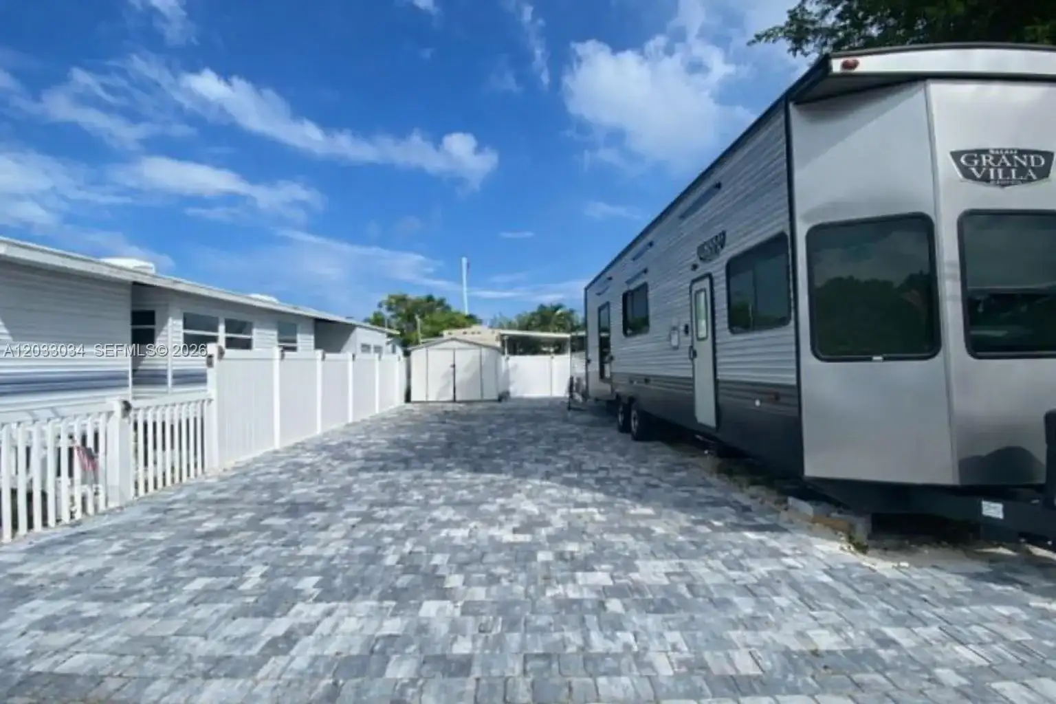 325 Calusa St #428, Key Largo FL 33037