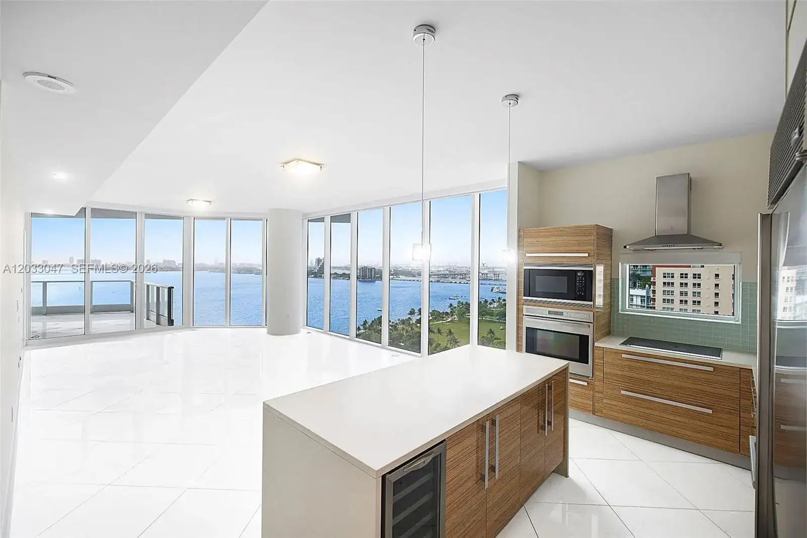 2020 N Bayshore Dr # 1602, Miami FL 33137 photo 4