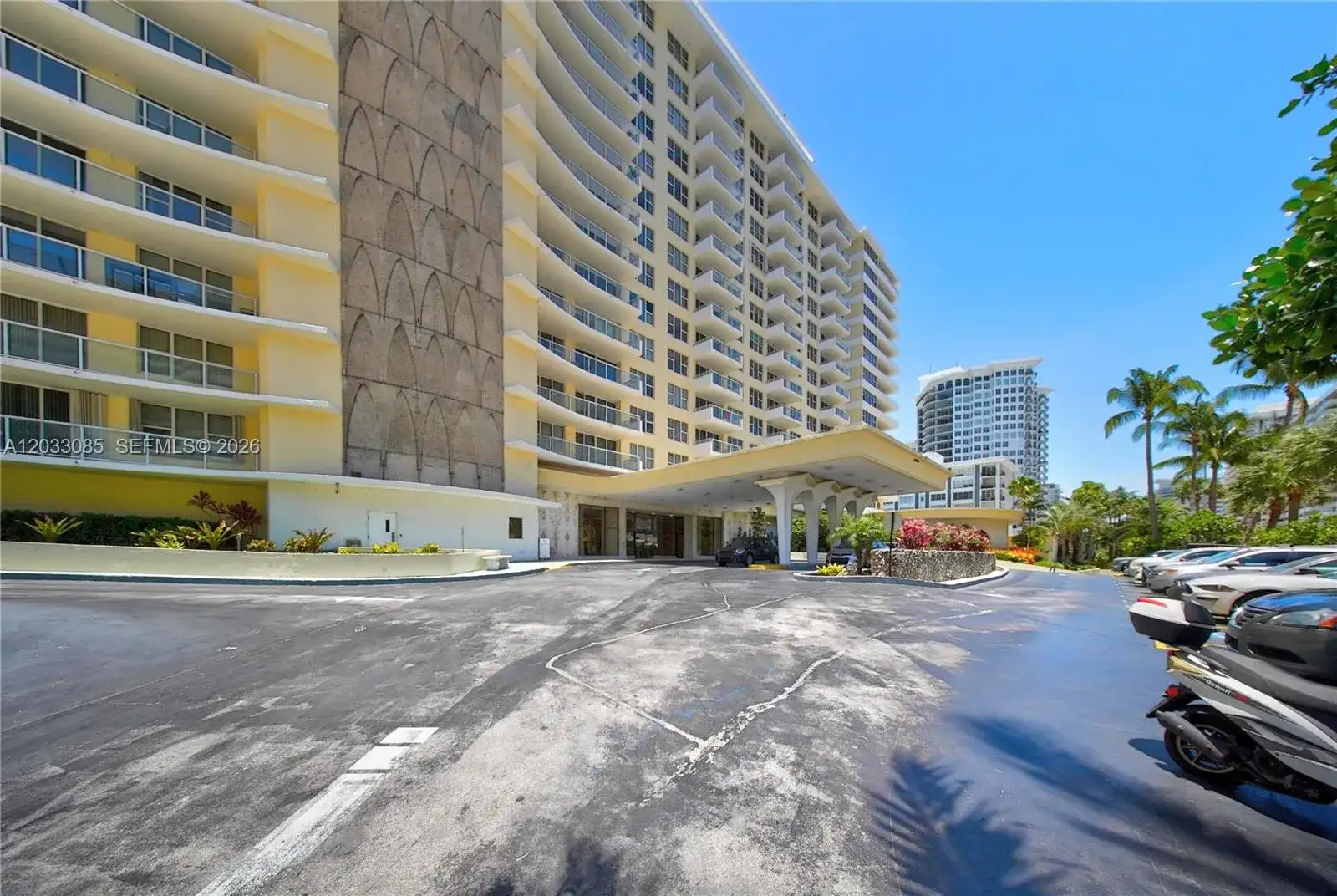 5600 Collins Ave # 7W, Miami Beach FL 33140 photo 3