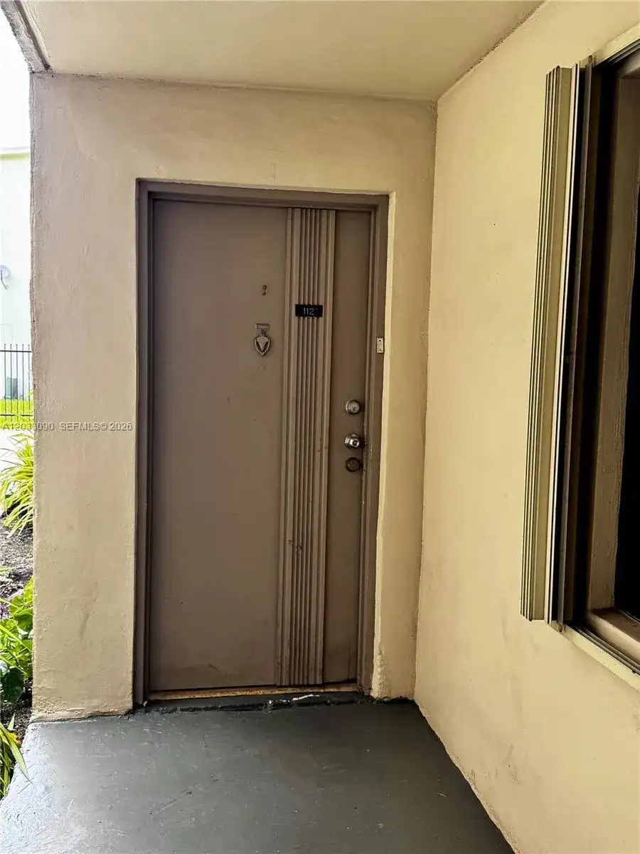 1121 SW 122nd Ave # 2, Miami FL 33184 photo 5