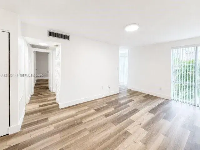 17560 Atlantic Blvd # 516, Sunny Isles Beach FL 33160