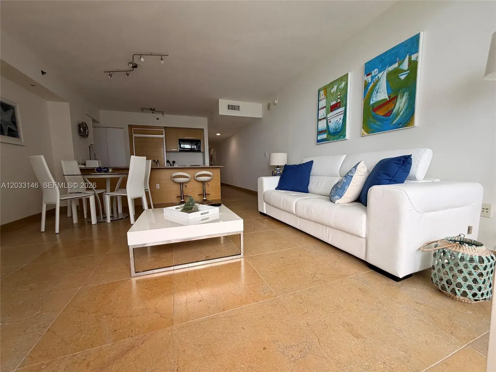 1830 S Ocean Dr # 2412, Hallandale Beach FL 33009