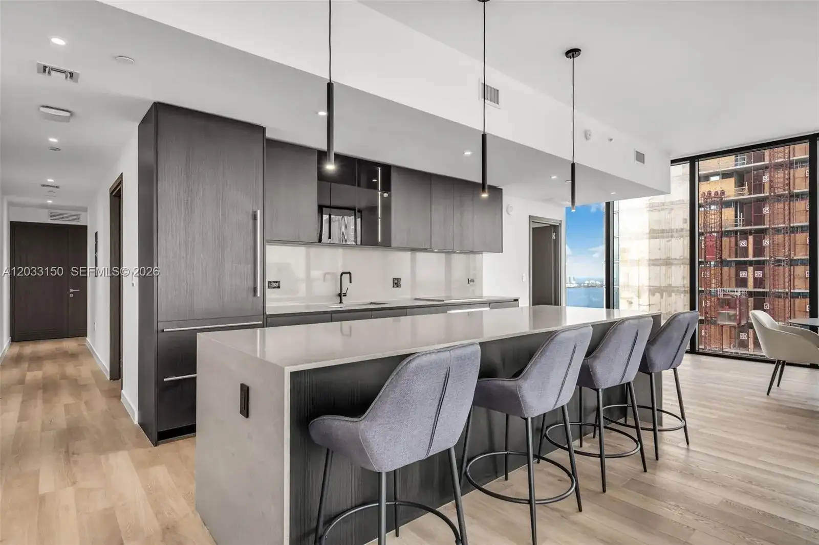 20 NE 11th St # 5102, Miami FL 33132 photo 3