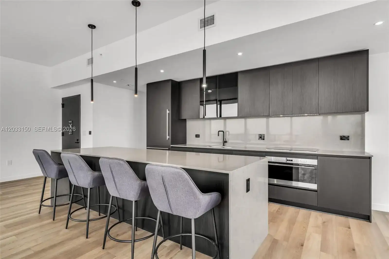 20 NE 11th St # 5102, Miami FL 33132 photo 4