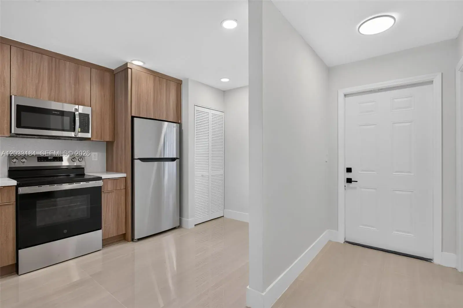 2878 Coral Springs Dr # 2878, Coral Springs FL 33065