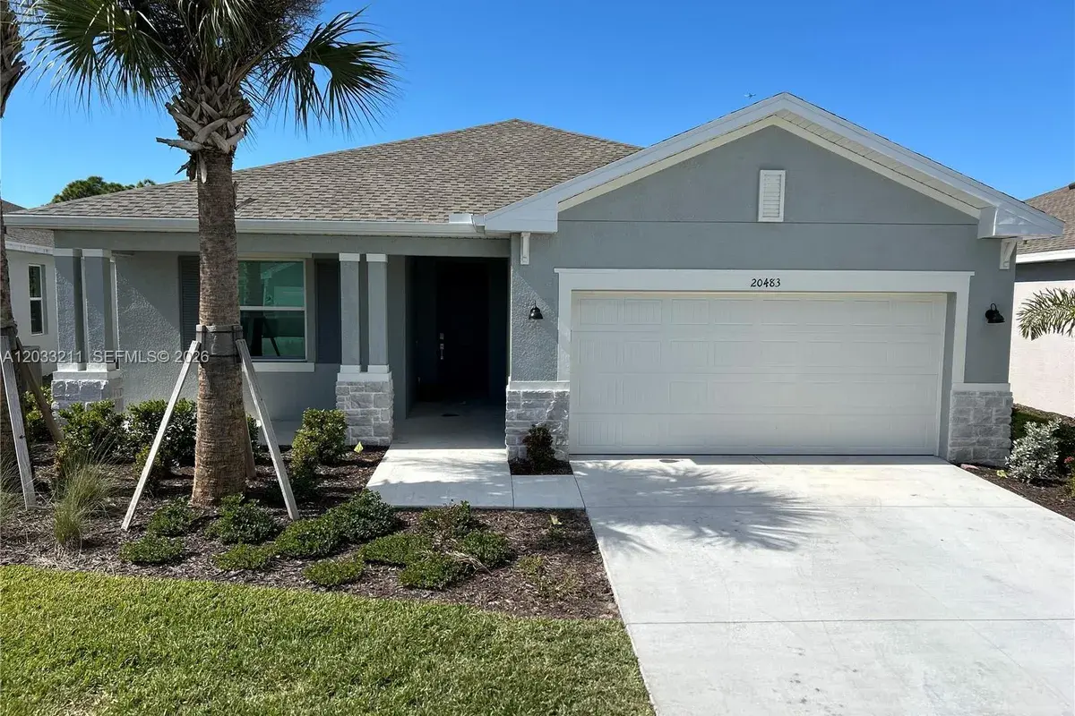 20483 Copperhead DR # 20483, Lehigh Acres FL 33936