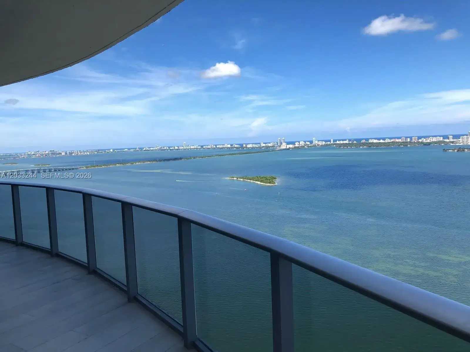 488 NE 18TH St # 4403, Miami FL 33132 photo 3