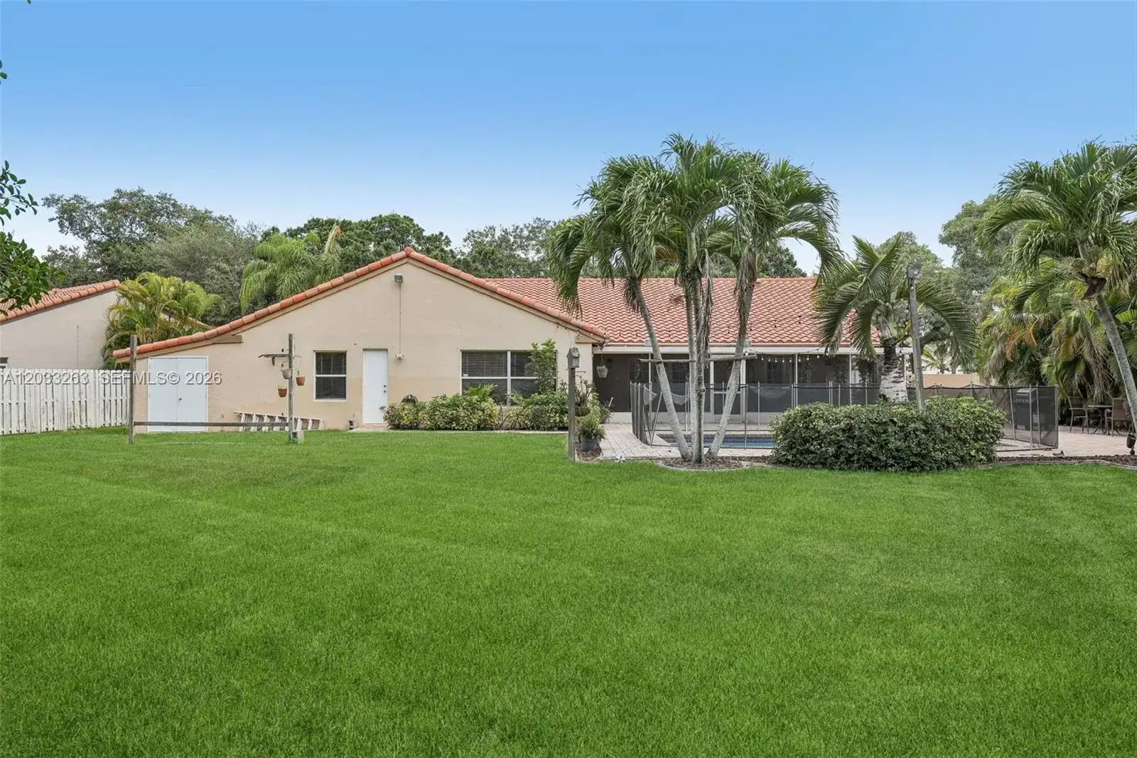 13100 NW 11th Dr, Sunrise FL 33323 photo 3