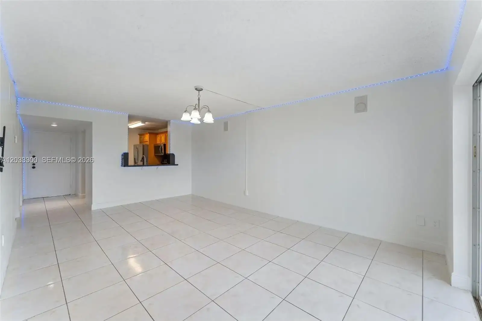 482 NW 165th St Rd # 605, Miami FL 33169 photo 2