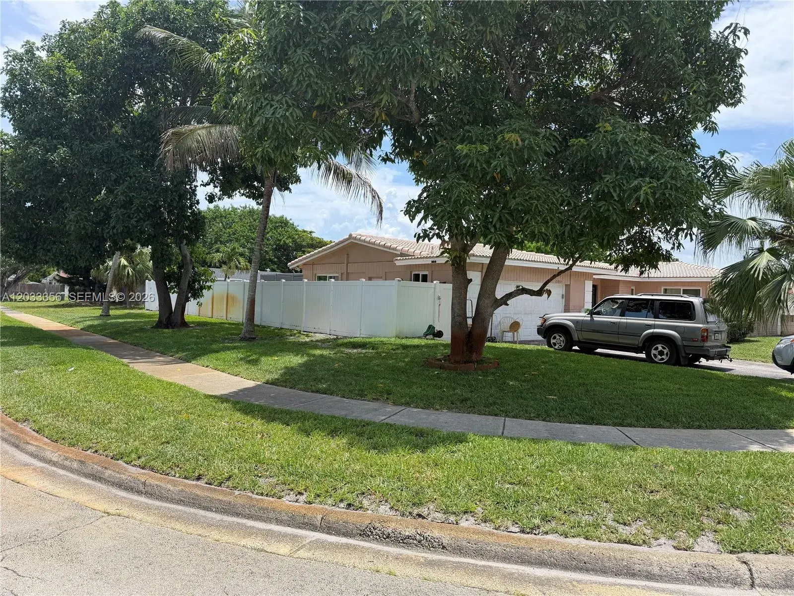 300 SW 68th Ave, Margate FL 33068