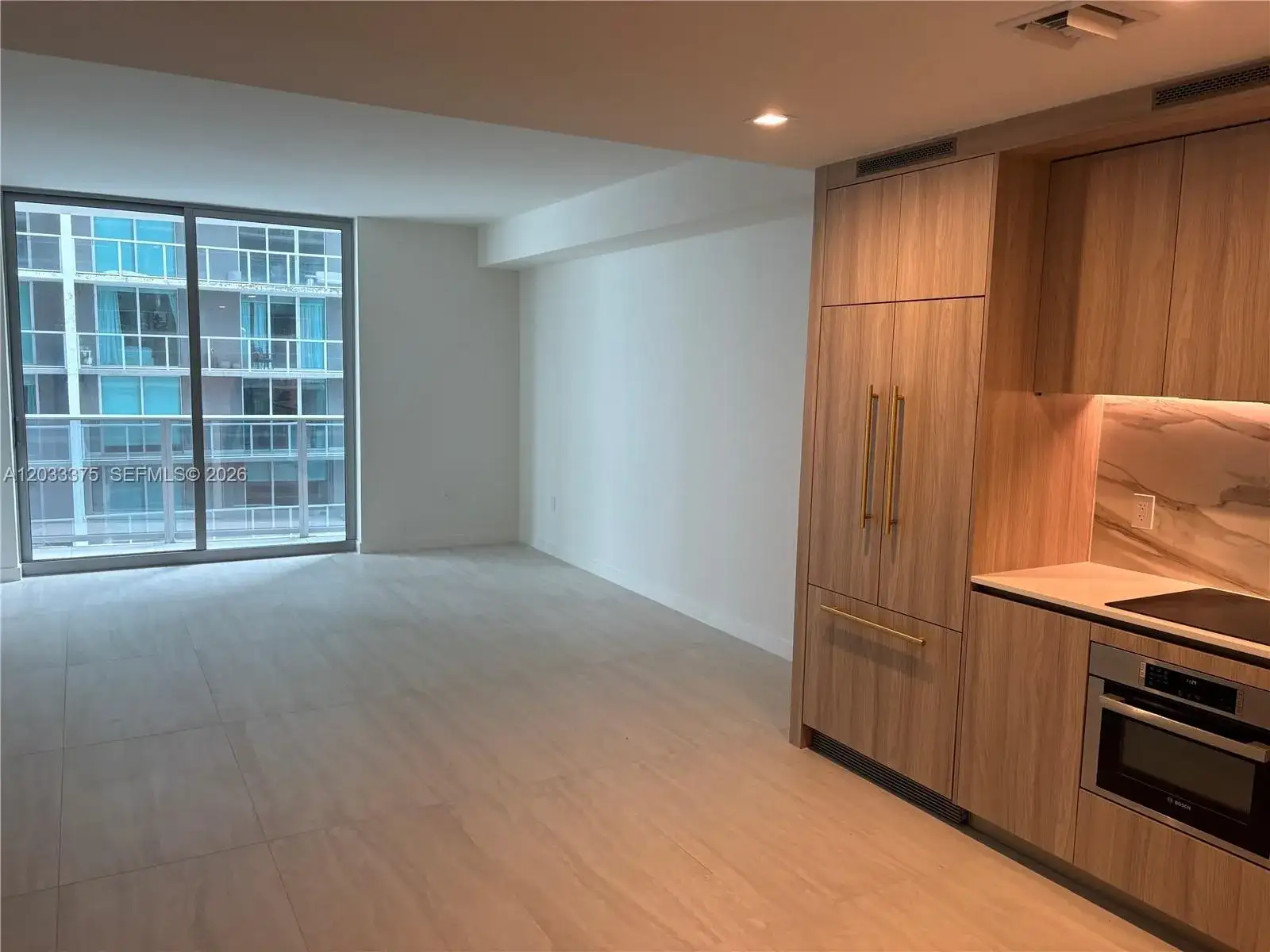 77 SE 5th Street # 2108, Miami FL 33131 photo 3