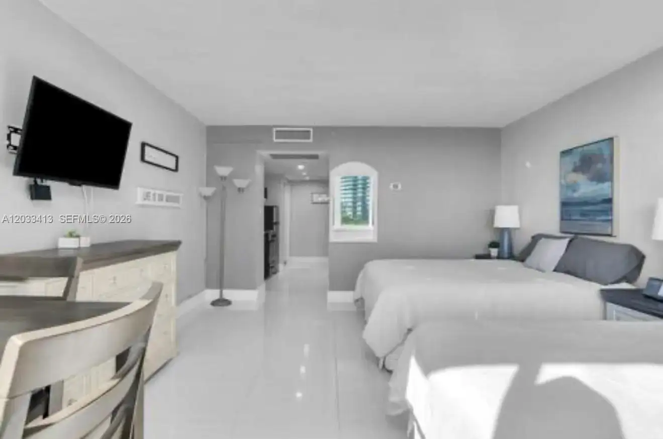 19201 Collins Ave # 440, Sunny Isles Beach FL 33160 photo 3