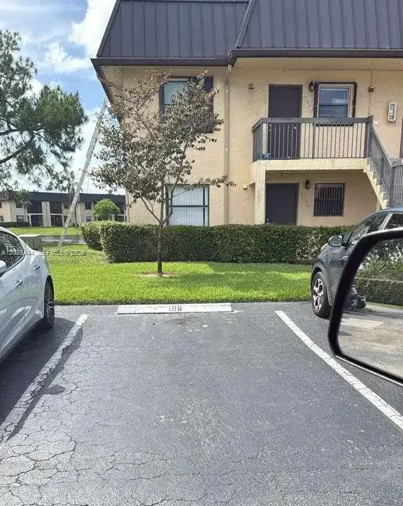 9220 NW 1st St # 101, Pembroke Pines FL 33024 photo 2