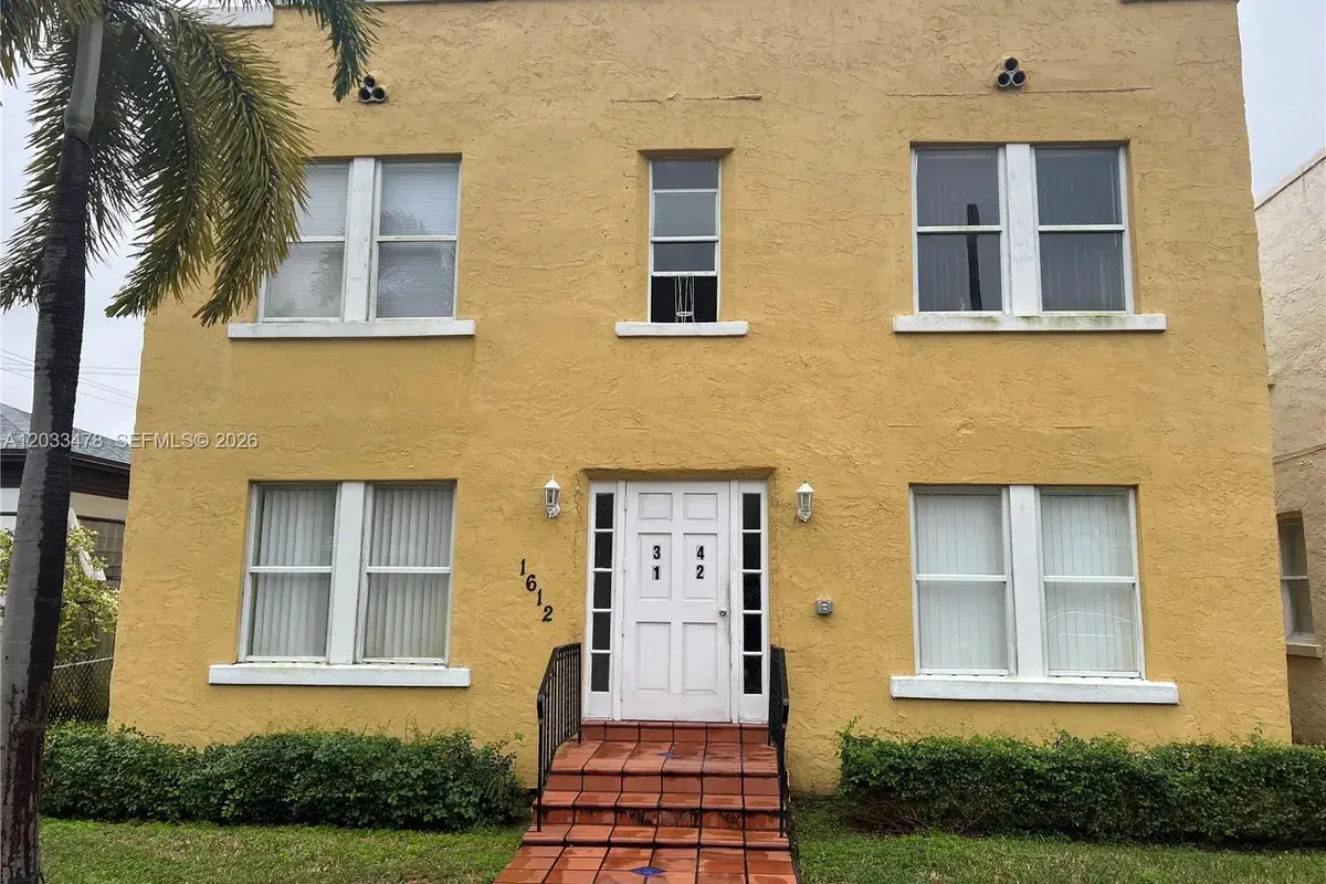 1612 Harrison St # 5, Hollywood FL 33020
