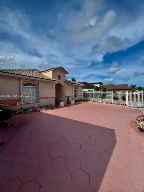 14365 SW 172nd Ln, Miami FL 33177