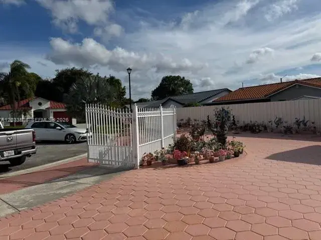14365 SW 172nd Ln, Miami FL 33177