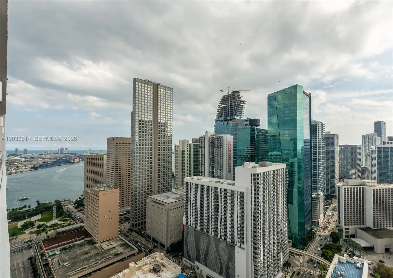 151 SE 1st St # 807, Miami FL 33131 photo 5