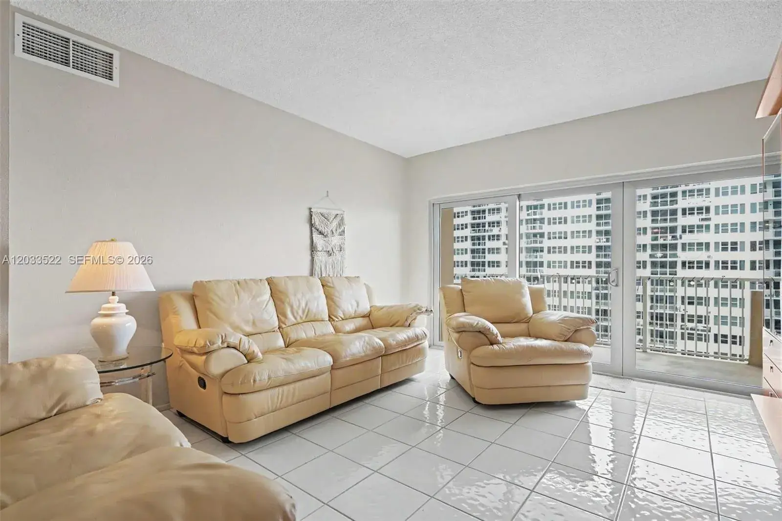 1980 S Ocean Dr # 15A, Hallandale Beach FL 33009