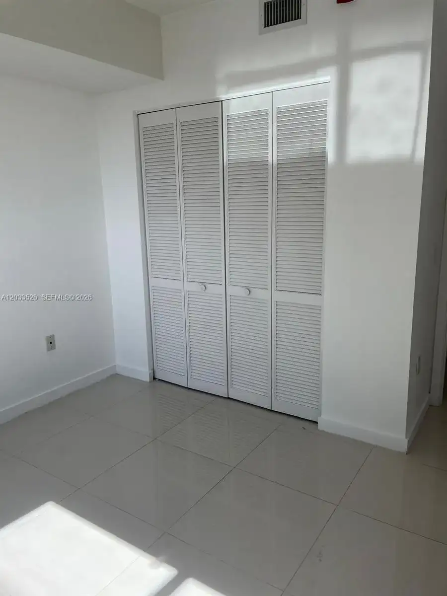7825 NW 107th Ave # 506, Doral FL 33178 photo 4