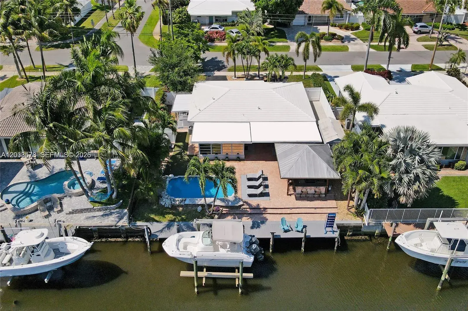 200 SE 3rd St, Pompano Beach FL 33060