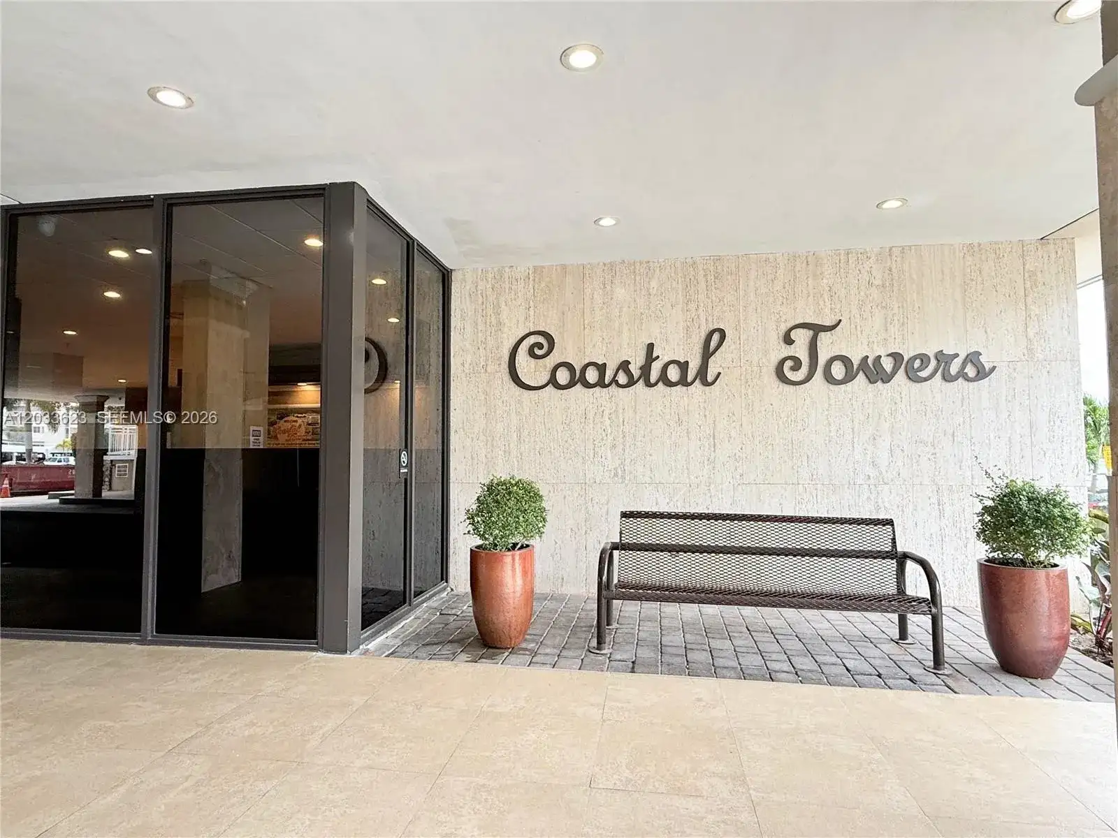 400 Kings Point Dr # 928, Sunny Isles Beach FL 33160 photo 3