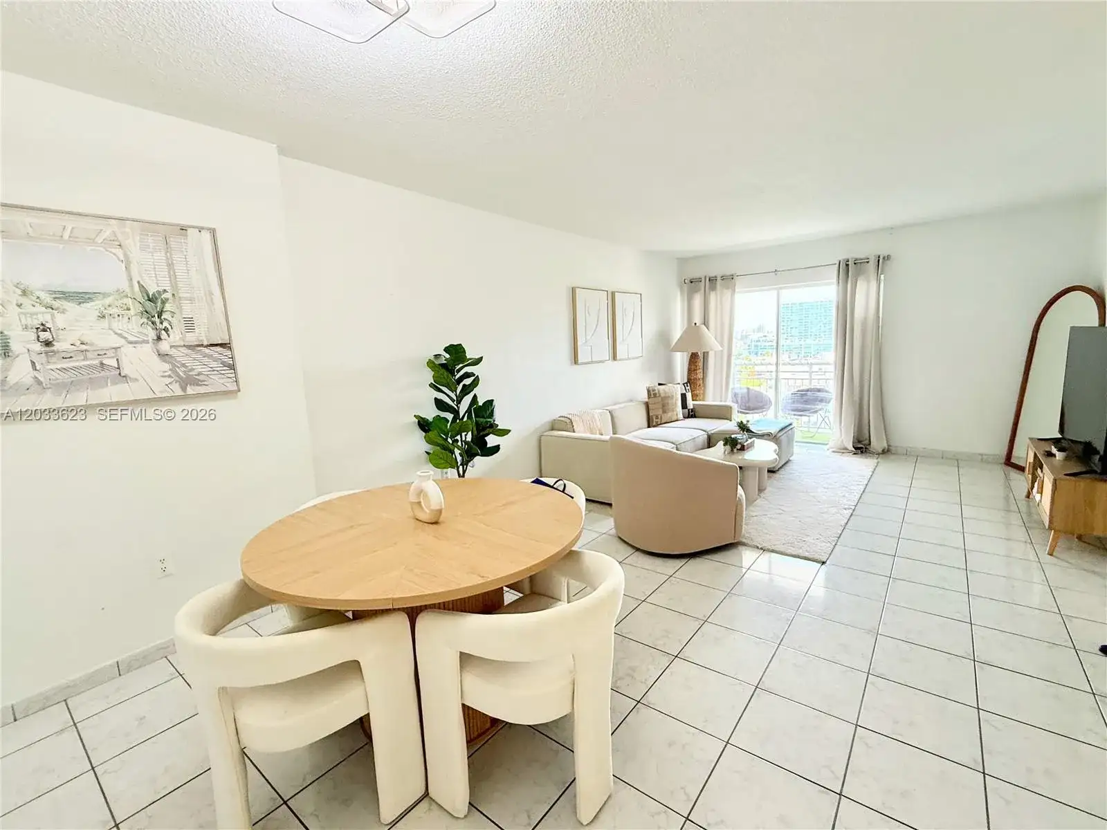 400 Kings Point Dr # 928, Sunny Isles Beach FL 33160 photo 4