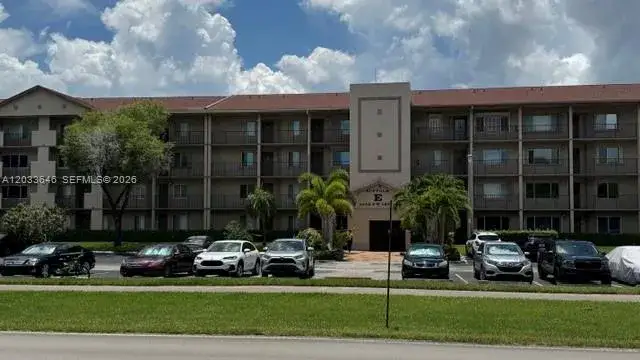 1200 SW 137th Ave # 211E, Pembroke Pines FL 33027