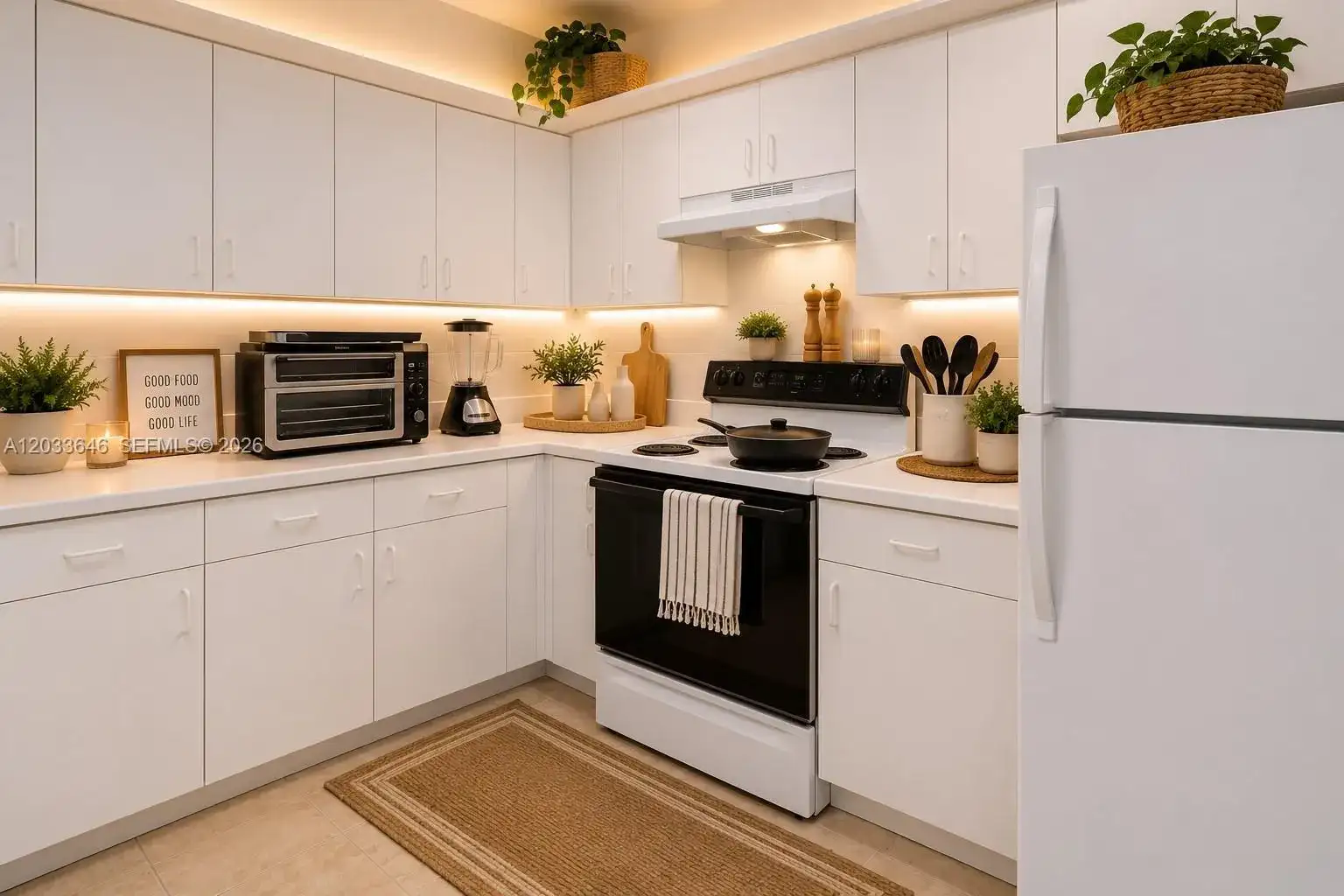 1200 SW 137th Ave # 211E, Pembroke Pines FL 33027 photo 4