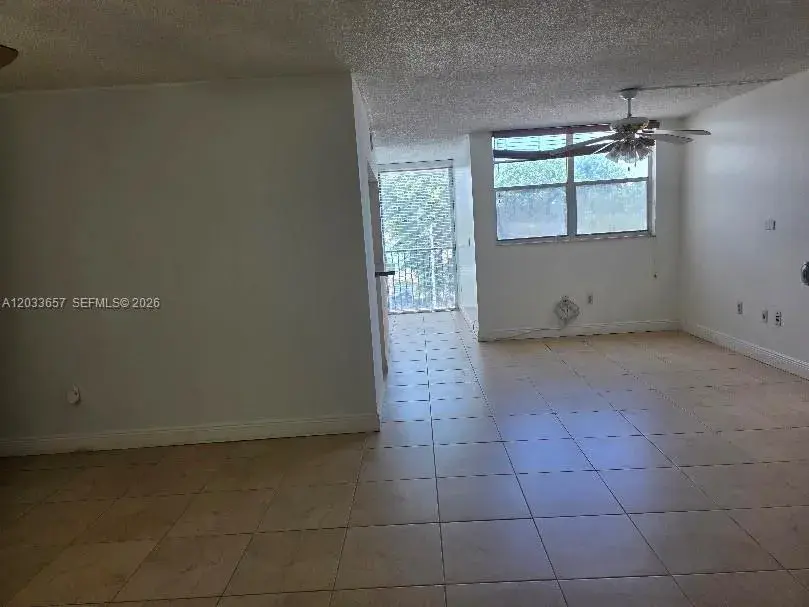 9411 SW 4th St # 303, Miami FL 33174