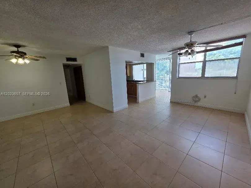 9411 SW 4th St # 303, Miami FL 33174