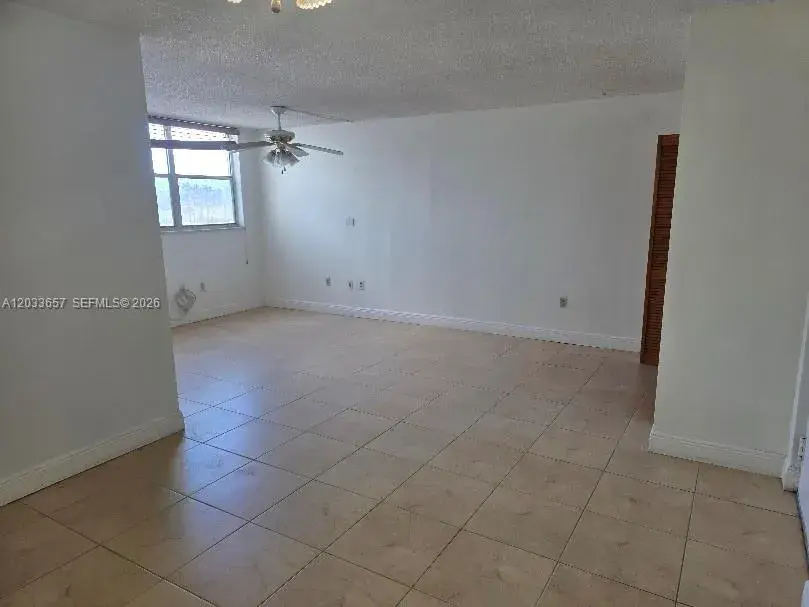9411 SW 4th St # 303, Miami FL 33174