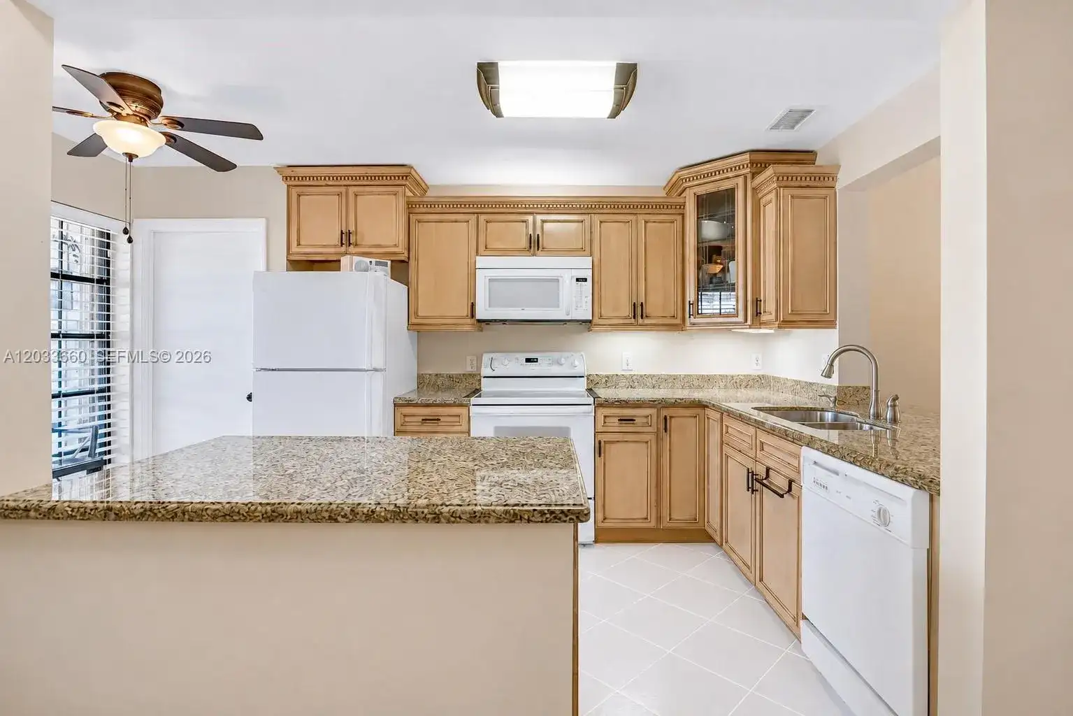 1726 SW 20th Ter, Deerfield Beach FL 33442 photo 5