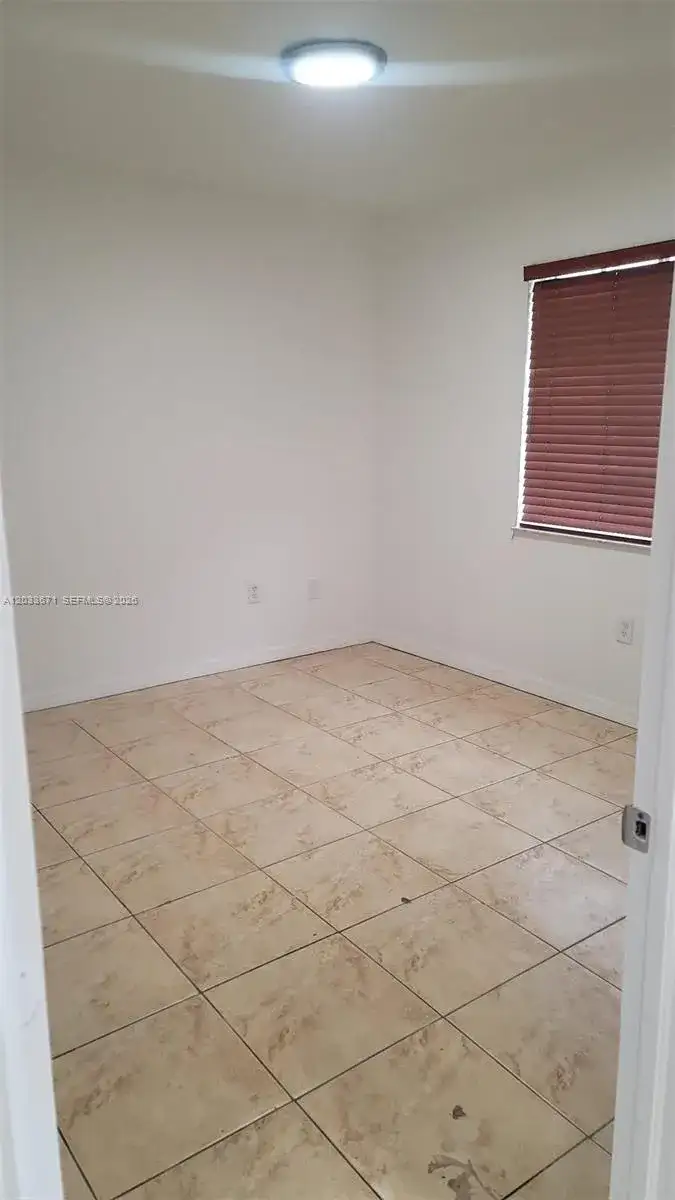 3250 NW 94 ST # 0, Miami FL 33147 photo 5