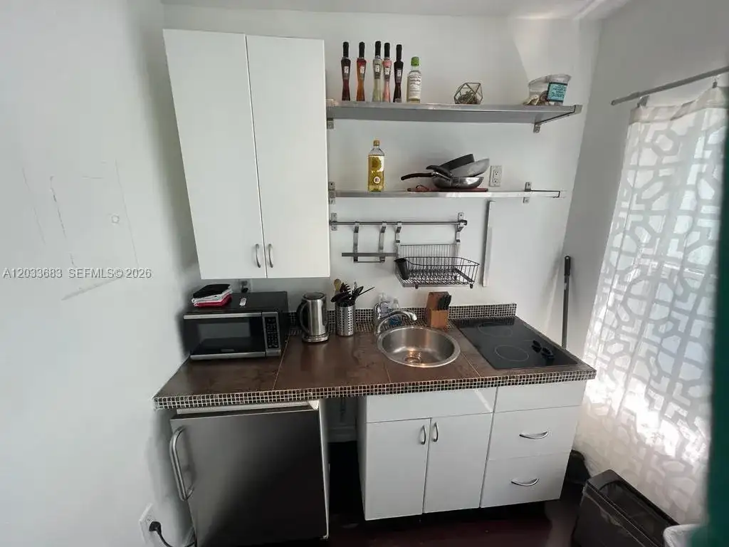 1555 Pennsylvania Ave # 107, Miami Beach FL 33139 photo 4
