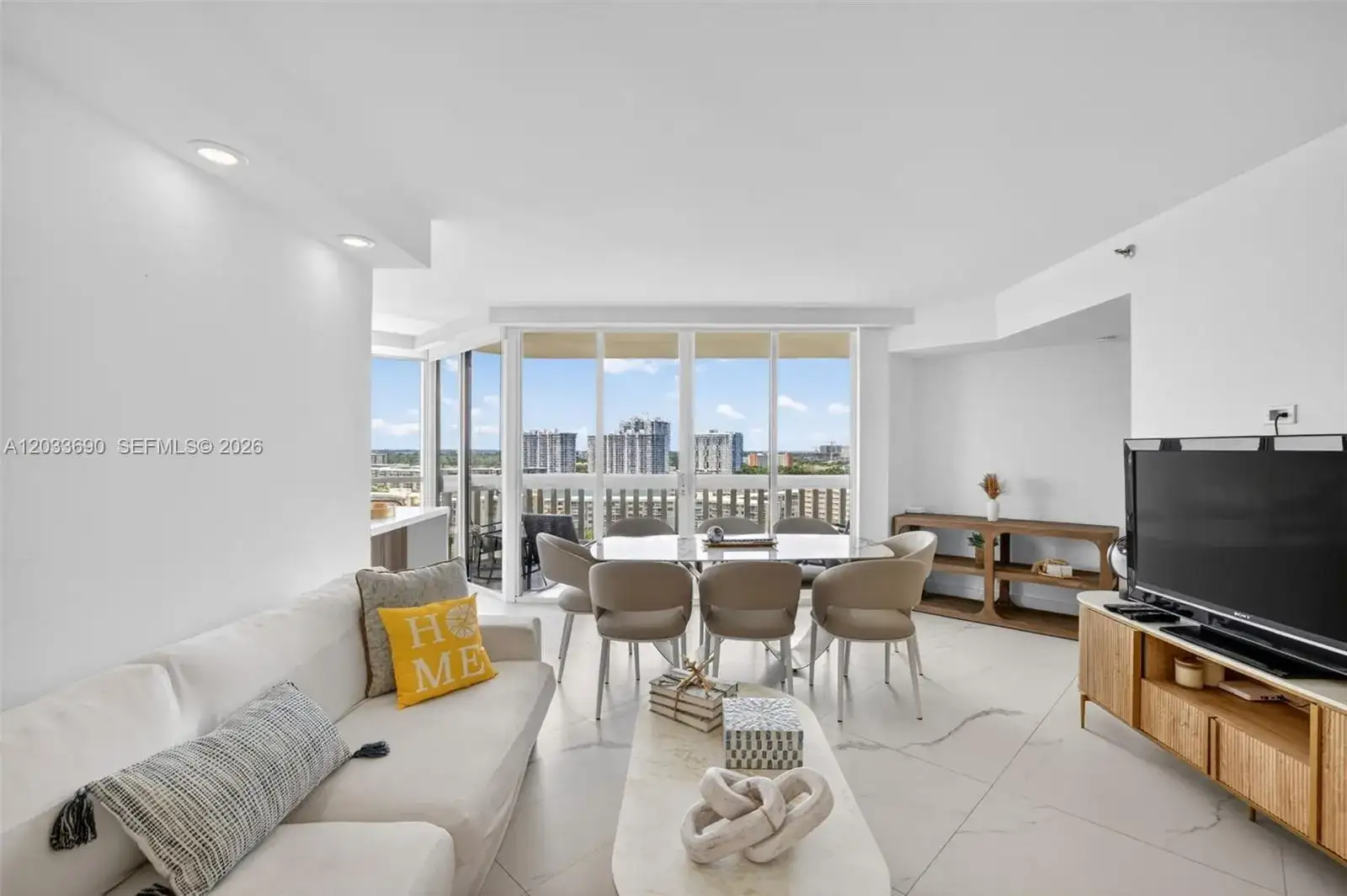 1000 Island Blvd # 1410, Aventura FL 33160 photo 3