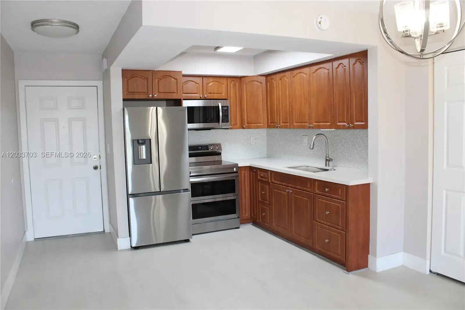 6780 W 2nd Ct # 401, Hialeah FL 33012 photo 3