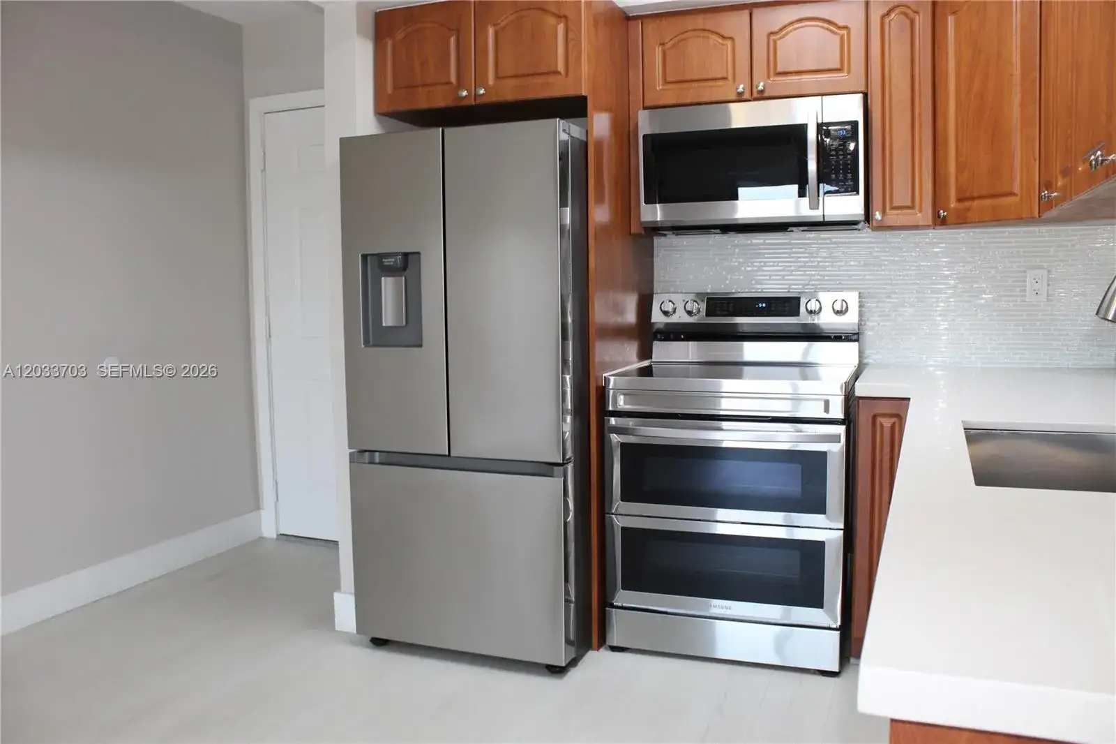 6780 W 2nd Ct # 401, Hialeah FL 33012 photo 4