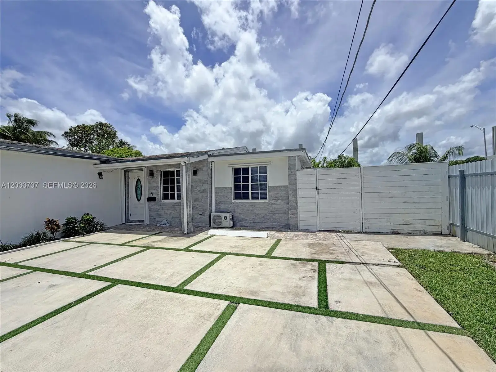 2500 Sunshine Blvd, Miramar FL 33023